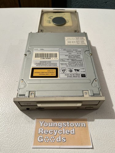 TOSHIBA XM-3501B LECTEUR CD-ROM CADDY-LOAD 50-PIN SCSI 4X LECTEUR INTERNE AVEC CADDY - Photo 21/23