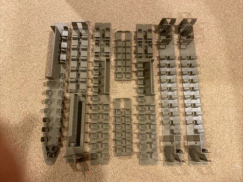 HO Streamliner Passenger Cars Interior Set/lot.  Olive Brown Fits Athearn