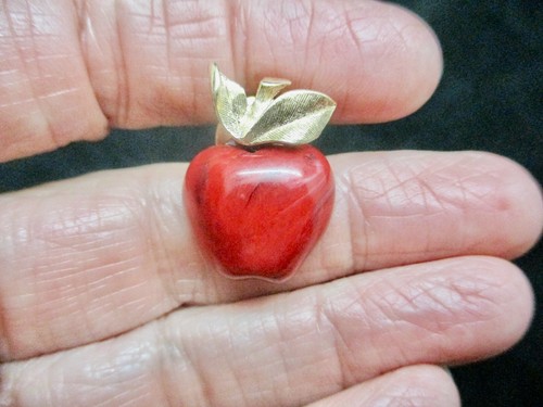 Vintage-AVON Puffed Apple Tack Pin