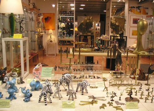 Reibestein Wiener VIENNA BRONZE Flower Pot HOLLY PLANT Cold Painted Brass - Picture 11 of 12