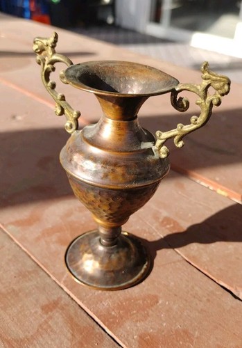 VASO ANFORA BOCCIOLO URNA RAME MARTELLATO A MANO VINTAGE 6" - Foto 1 di 6
