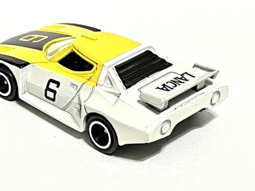 💚⭐️Tomica Lancia Stratos Turbo No. F66 #6 1978 White Yellow pocket cars MINT - Picture 3 of 8