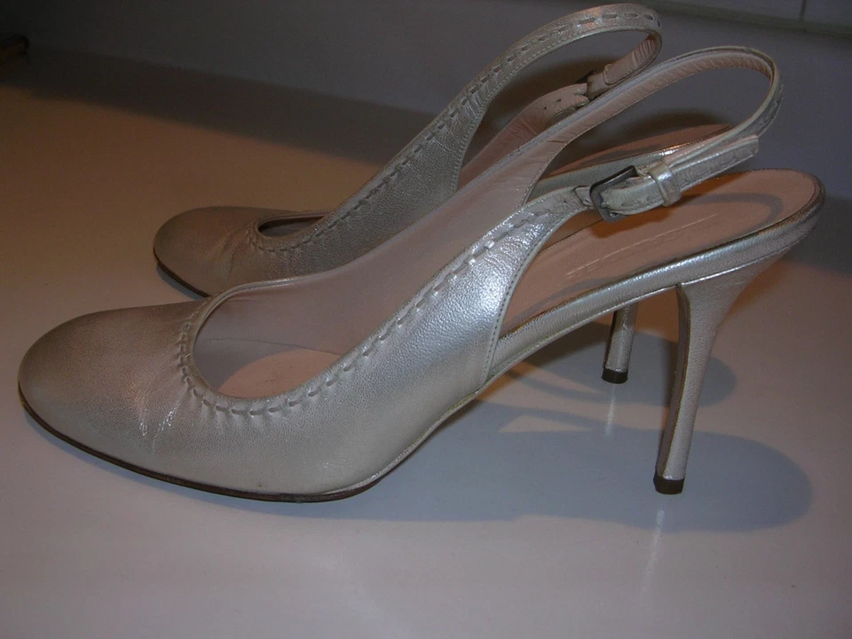 Bombas traseiras JIL SANDER couro champanhe biqueira redonda 40,5 - Imagem 3 de 4