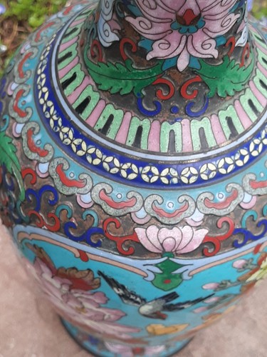 Excellent Antique Asian Cloisonne 12"  Vase, Birds, Butterflies and flowers - Picture 18 of 19