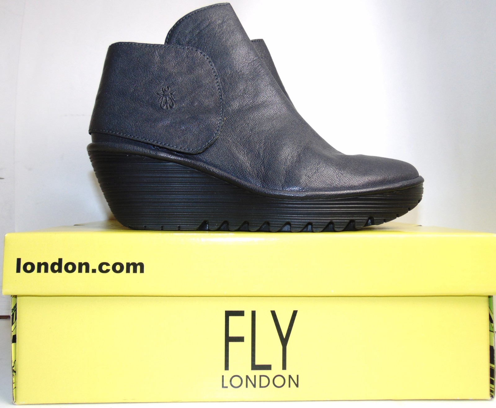 FLY LONDON 40 9 YOGI GRAPHITE LEATHER BOOTS 215 0aba78 FLY LONDON 40 9 YOGI GRAPHITE LEATHER BOOTS 215 0aba78