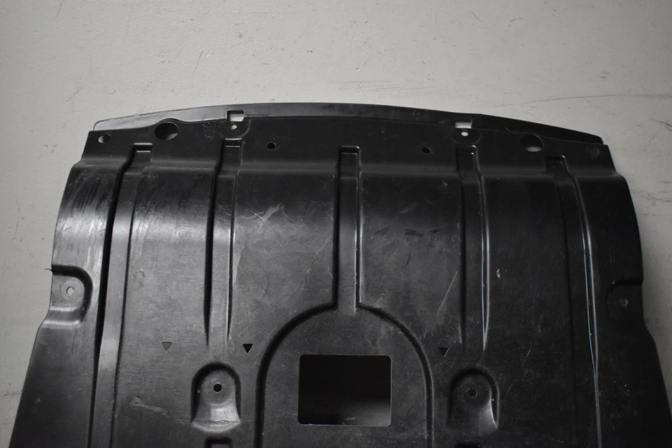 BMW X7 XDRIVE40I 2019-2021 bajo cubierta OEM de fábrica Foto 2 de 4