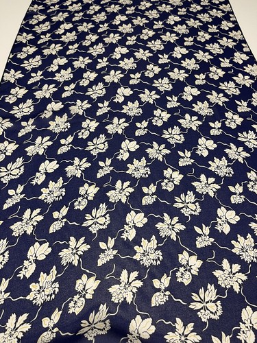 100% Mulberry Silk Scarf Georgette White & Yellow Flowers on Navy Blue 50x190cm - Picture 7 of 8