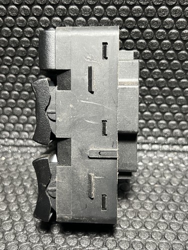 Interruptor ventana delantera izquierda Chevrolet Impala 2000 2001 2002 2003 04 05 OEM 10435215 - Imagen 2 de 4