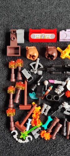 LEGO Minifigure Accessories Utensil Items Mixed Pieces Parts Bundle Joblot - Picture 2 of 5