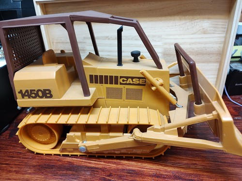 Ertl 1/16 Case 1450B Bulldozer industriale giocattolo in metallo con gabbia a rulli in plastica - Foto 6 di 9