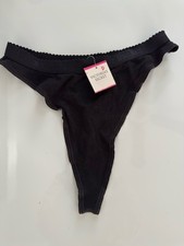 Vintage 1990  s Victoria  s Secret  Underware  Black Thong NWT Sz. M