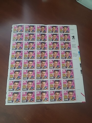 ELVIS PRESLEY USPS 1992 STAMPS FULL MINT SHEET 29 CENT 40 STAMPS COLLECTIBLE - Picture 2 of 11