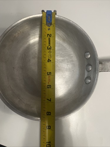 Toroware By Leyse 7-8” Omelet Pan No. 5368 - Picture 8 of 10