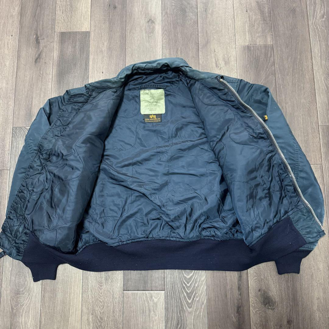 Alpha Industries CWU-45P 90s Flight Jacket Navy Vintage Alpha Industries CWU-45P 90s Flight Jacket Navy Vintage