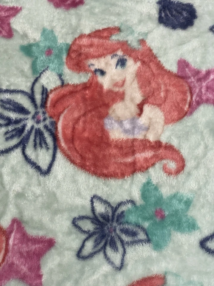 Disney Bebé Sirenita Ariel Manta Aqua Peluche Seguridad Lovey 28x38 Foto 3 de 4