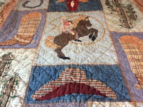 PatchMagic Handstitched Quilted Western Cowboy-Covered Wagon-Horse Shoe Quilt - Picture 2 of 16