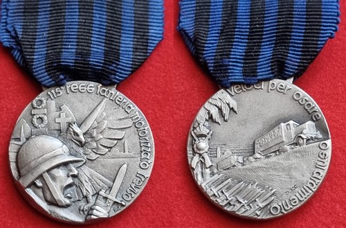 MEDAGLIA COLONIALE A.O.I. AFRICA ORIENTALE 115° FANTERIA MOTORIZZATO "TREVISO" - Foto 4 di 24
