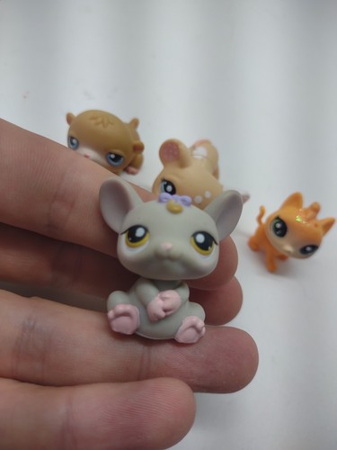 Littlest Pet Shop Lot Of Four, Hamster, Two Mice, Baby Cat Light Play Condition - Picture 2 of 9