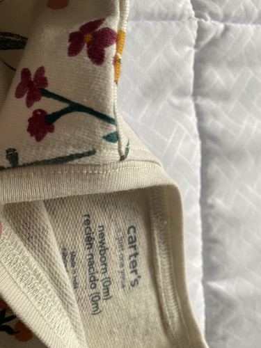 Carters Newborn Infant Floral Sweatshirt - Picture 4 of 4