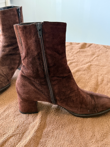 Enzo Angiolini Brown Suede Ankle Boot 9M - Picture 9 of 14