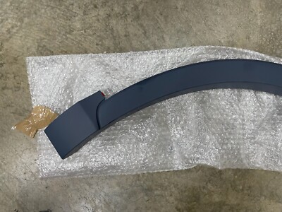 2015-2018 Audi Q3 Passenger Front Fender Flare Molding Trim RH NEW