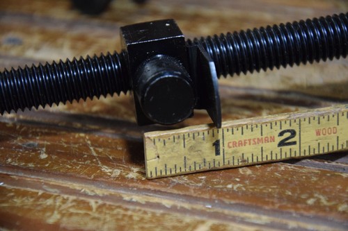 WOODWORKING HOLD DOWN BRACE HAND CLAMP PAIR FOR 5/8" AND 3/4" DOG HOLES TOOL KIT - Picture 4 of 15