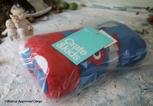 CRATE & BARREL KIDS CRAB BEACH TOWEL -NWT- LET THE LITTLE ONE SIDLE UP TO FUN! - Picture 3 of 7