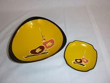 Pr Vtg Mid Century Black Yellow Plastic Serving Bowl Dish Triangle TKB Japan 