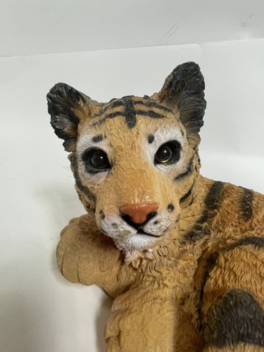 Tiger Resin Figurine Music Box "What The World Needs Now Is Love" Working Safari - Picture 5 of 9
