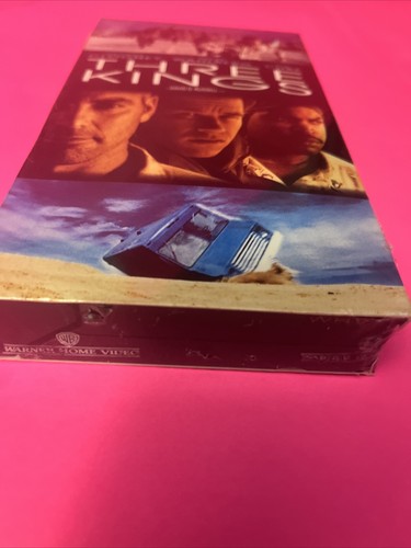 Vintage Factory SEALED VHS Three Kings George Clooney Mark Wahlberg Get Graded - Picture 13 of 15