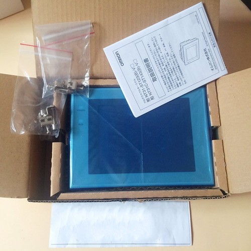 New in box Omron NT31C-ST143-V3 or NT31C-ST143B-V3 One year warranty - Picture 2 of 4