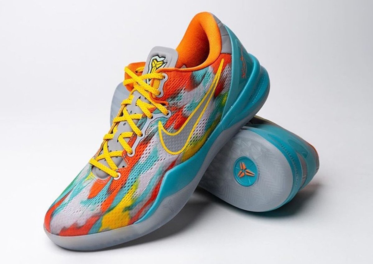 kobe8 protro 28.5cm美品 Big Kids' Kobe 8 Protro Release Date. Nike SNKRS