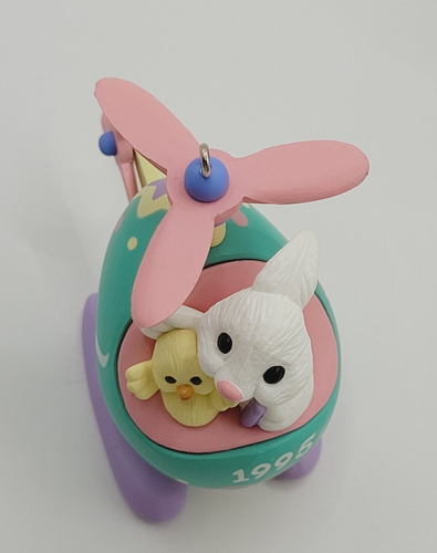 Here Comes Easter Hallmark 1995 Series Number 2 Keepsake Ornament Helicopter - Picture 12 of 19