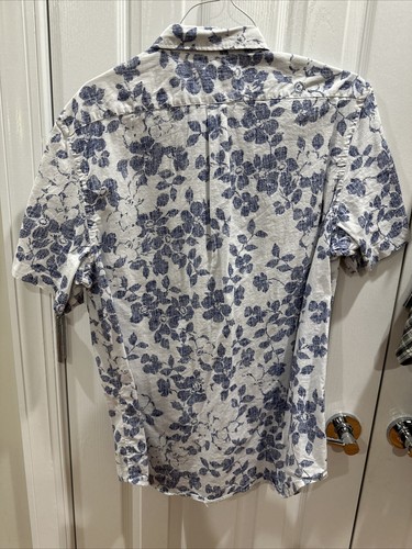 Lot Of 4 Men’s Lg Short Sleeve Casual Shirts - Picture 4 of 13