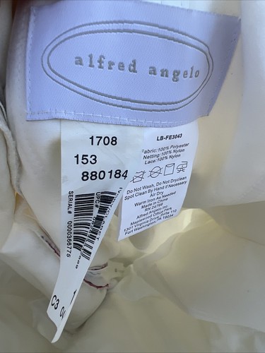 Alfred Angelo Wedding Dress Sz 16 Ivory-Red. S-21 - Picture 9 of 10
