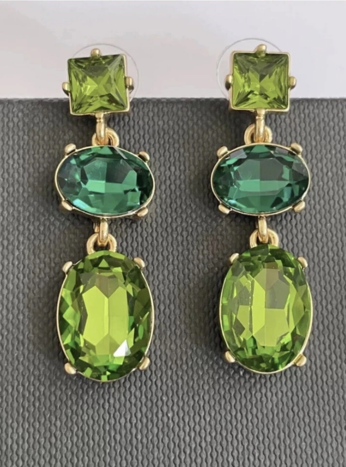 Позолоченные серьги с кристаллами Oscar De La Renta. Подлинный. Никогда не носились.  - Изображение 2 из 4