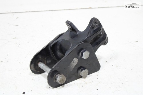 2018-2024 VOLVO VNL 760 D13 FRONT RGHT PASSENGER SIDE LEAF HANGER BRACKET OEM