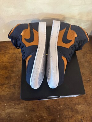 Air Jordan Air Jordan 1 Mid SE Premium 'Stain Gold' 852542
