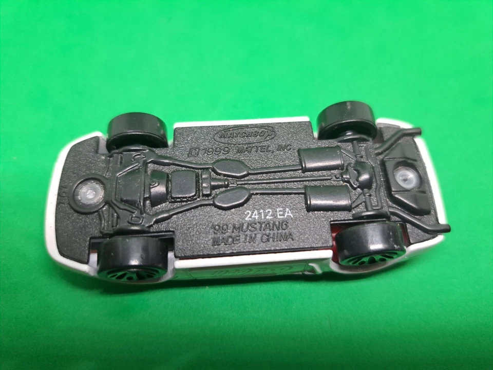 Matchbox 50 Years Coca-Cola #4 1999 Ford Mustang Mattel Wheels 1:64 - Image 4 of 4