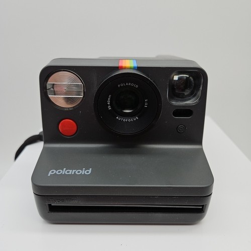 Polaroid Now 2nd Generation I-Type Instant Film Camera Black 9095 - Picture 1 of 5