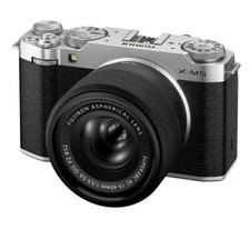 FUJIFILM X-M5 Mirrorless 26.1 MP Camera + 15-45mm Lens - Silver  (UK Stock) BNIB