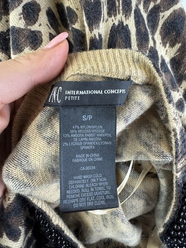 Leopard Print Cheetah Button Up Sweater Cardigan Beaded Glam Y2K Stretchy Small - Picture 6 of 6
