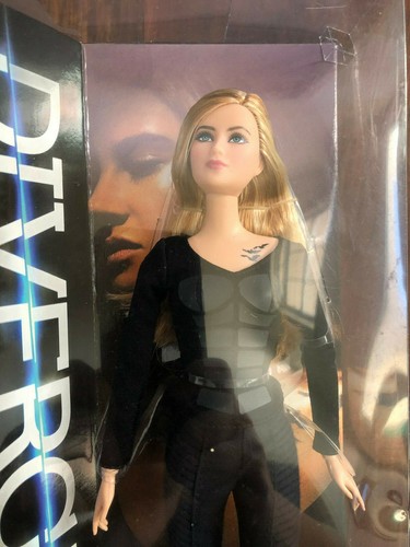 2013 Barbie Black Label Collector DIVERGENT Movie TRIS 12" Doll - Picture 2 of 3