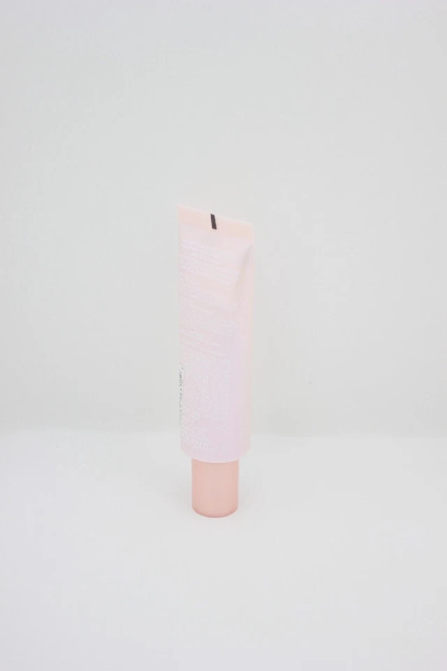 L'Oreal True Match Lumi Glotion Natural Glow Enhancer 901 Fair Glow 40ml 1.35oz - Image 4 of 4