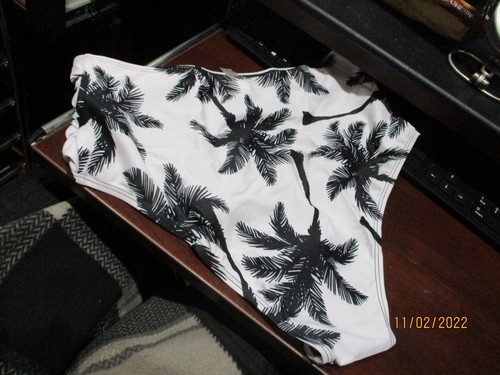 Tempt Me Swim bottom M High Waist Bikini Palm Trees blk White NWT - Picture 5 of 6