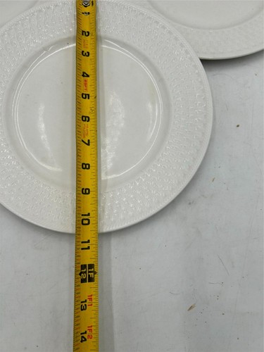 3) AMERICAN ATELIER CASABLANCA DINNER PLATES WHITE BASKETWEAVE EDGE - Picture 2 of 4