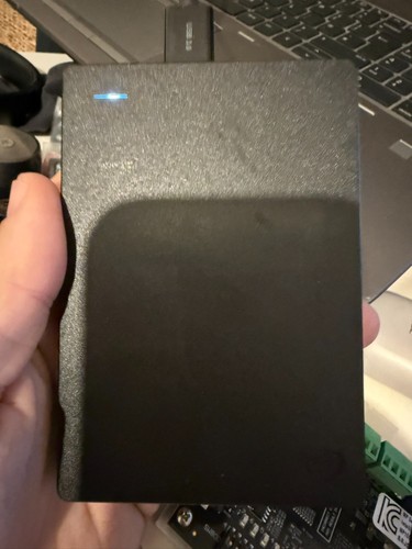 Seagate 2N1AP4-500 1TB Portable External Hard Drive SRD0NF1 ( no usb cable) - Picture 1 of 3