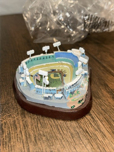 Modelo réplica de béisbol Dodger Stadium Los Angeles Dodgers - Farmer John SGA 2016 - Imagen 12 de 17