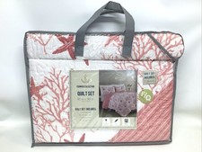 Fenwick Collection Quilt Set 90” Full/Queen w/ 2 Shams 20” x 26” Coral Reef Pink