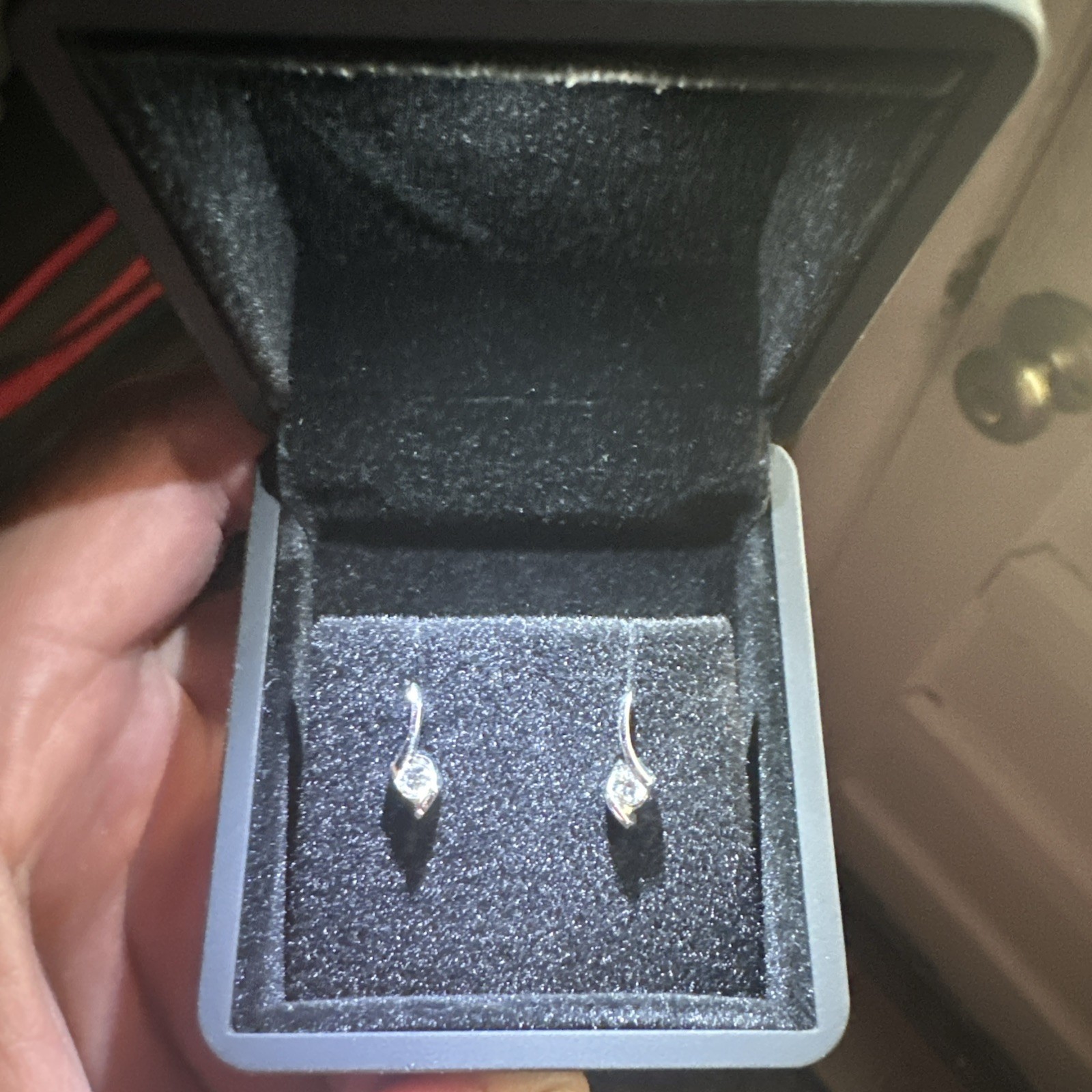 Picture 1 of 5